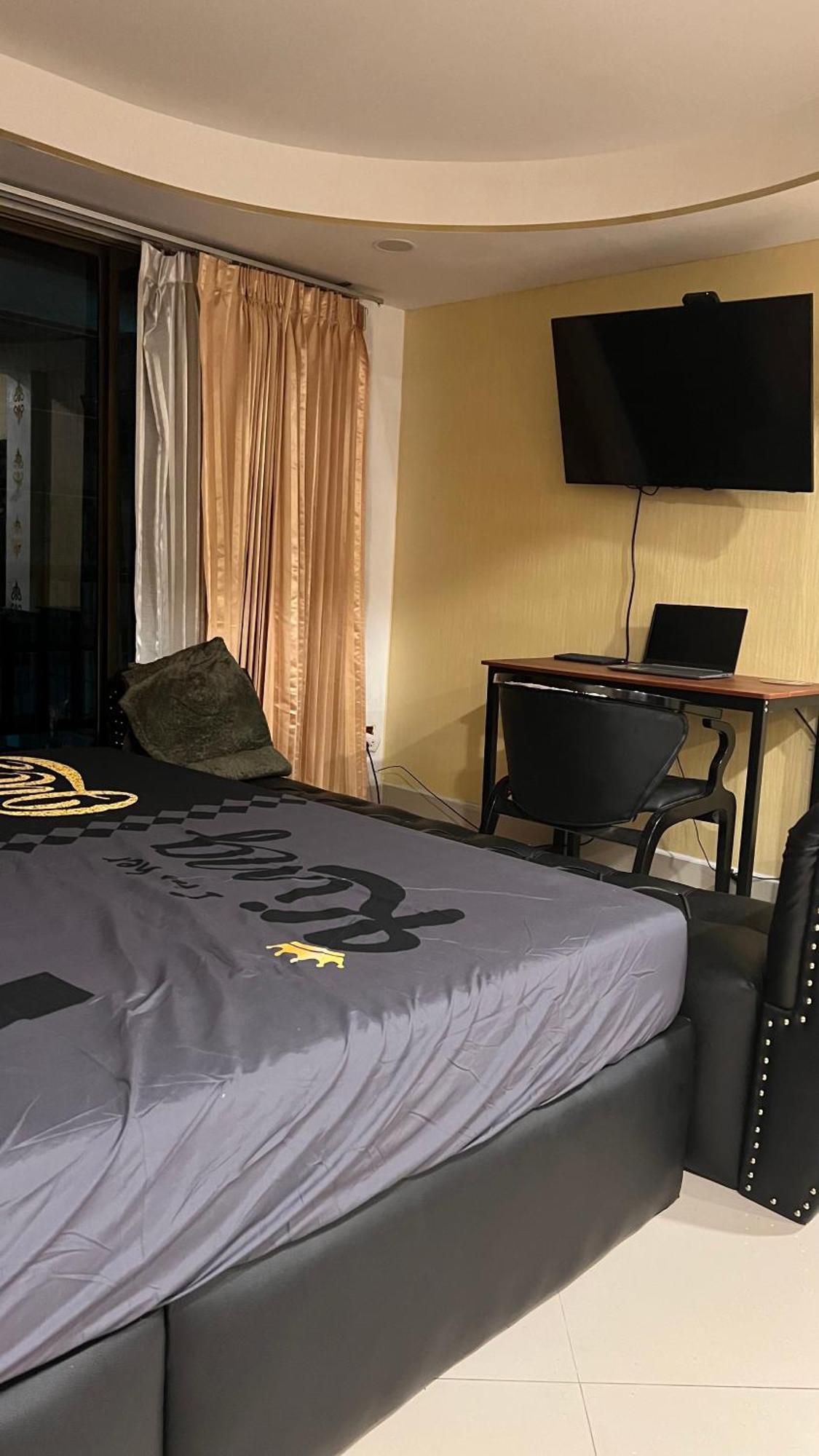 Jomtien Beach Hostel & Guesthouse Luaran gambar