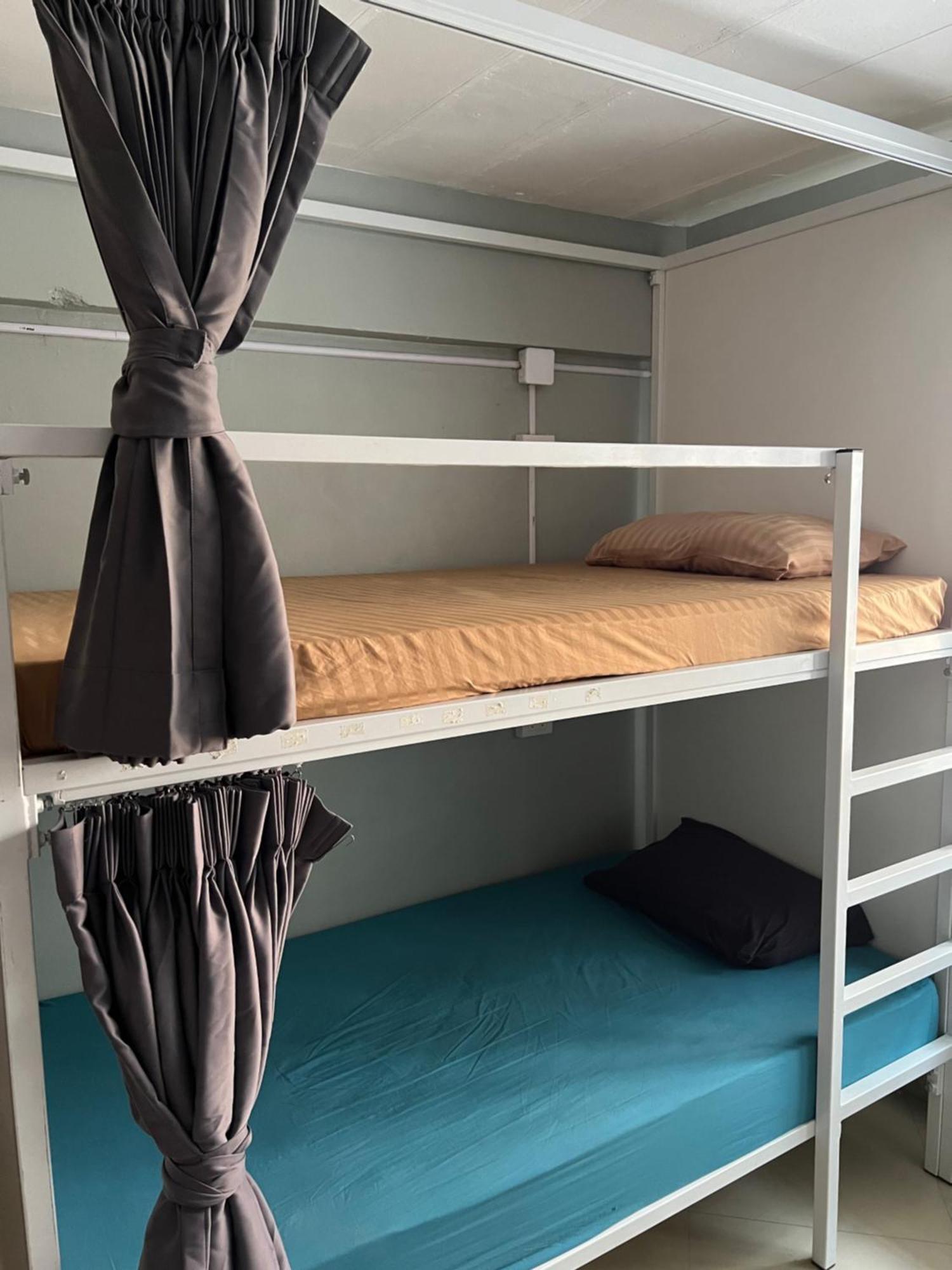 Jomtien Beach Hostel & Guesthouse Luaran gambar